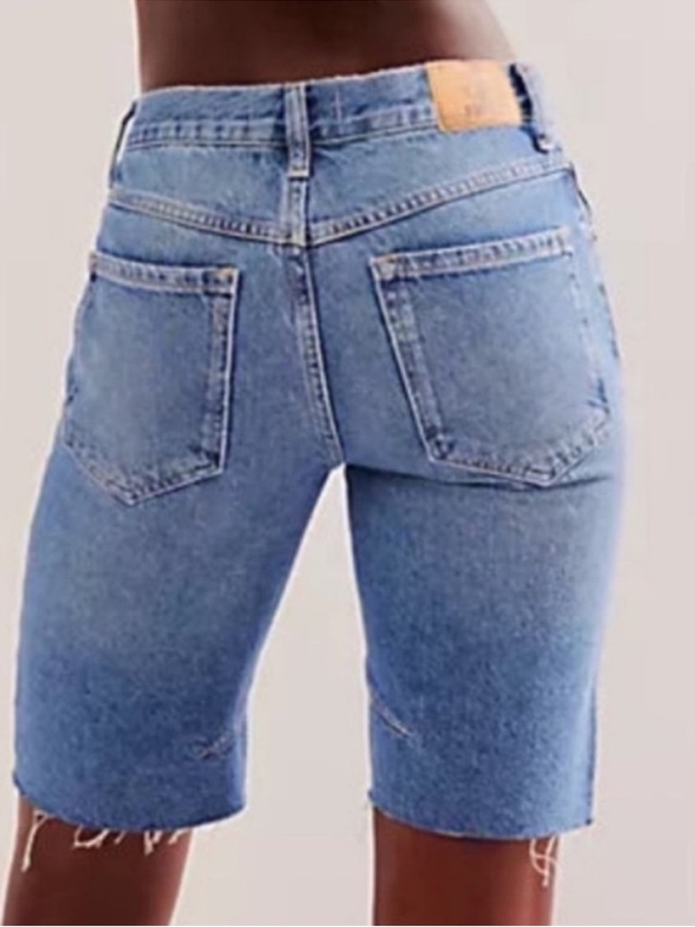 We The Free 27 Shorts Bermuda Ghost Town Long Short Jorts Bodie Blue raw hem NWT - Picture 3 of 13